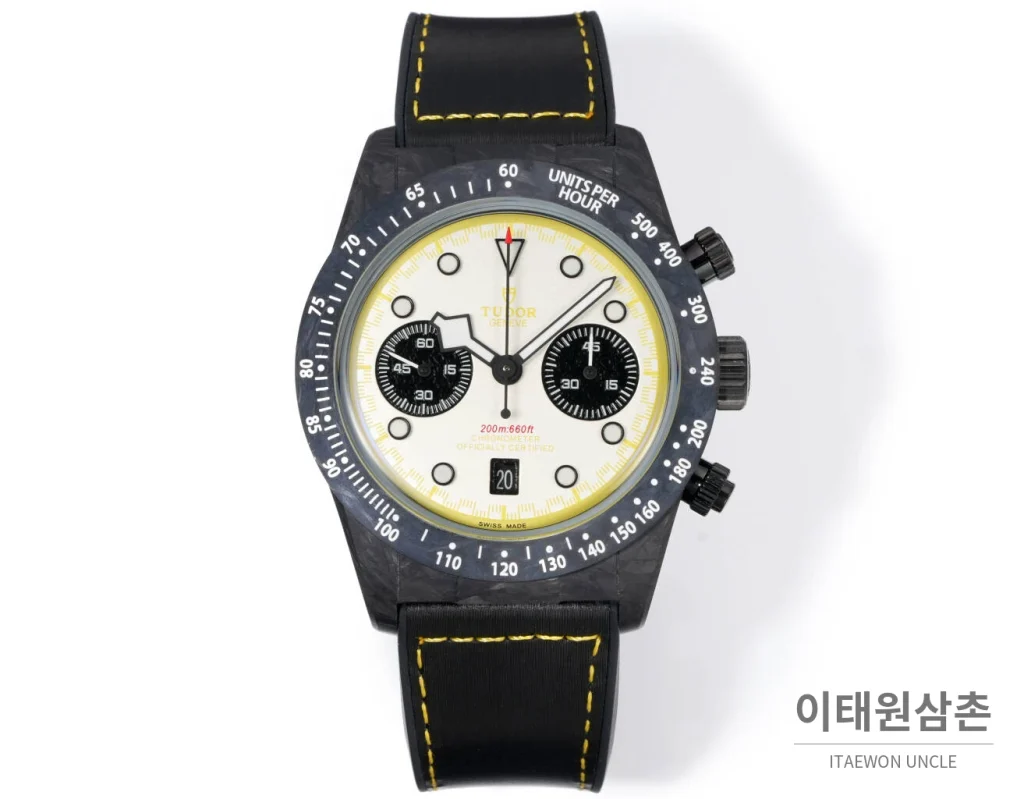 튜더 비완 크로노그래프 오토매틱 42mm (3)
