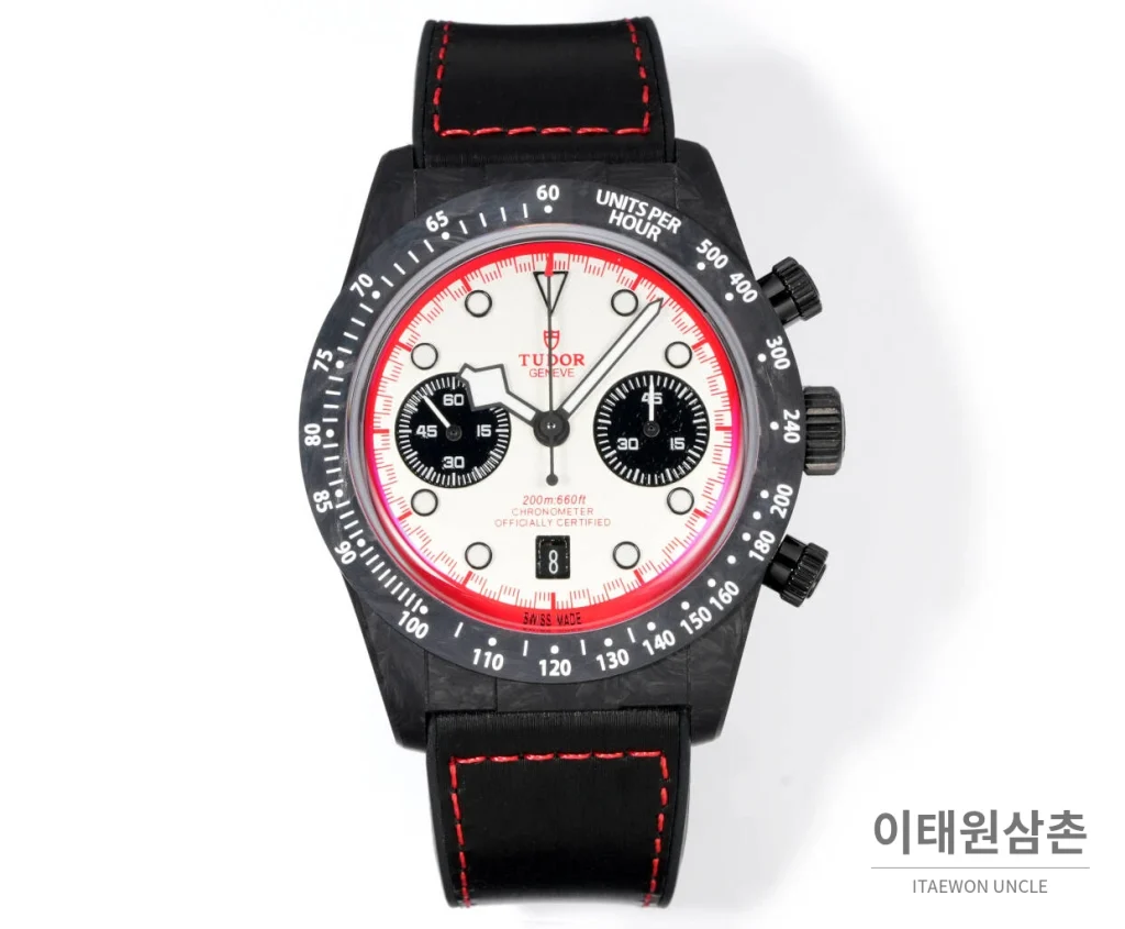 튜더 비완 크로노그래프 오토매틱 42mm (2)