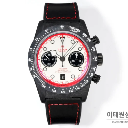 튜더 비완 크로노그래프 오토매틱 42mm (2) 튜더 비완 크로노그래프 오토매틱 42mm (2)