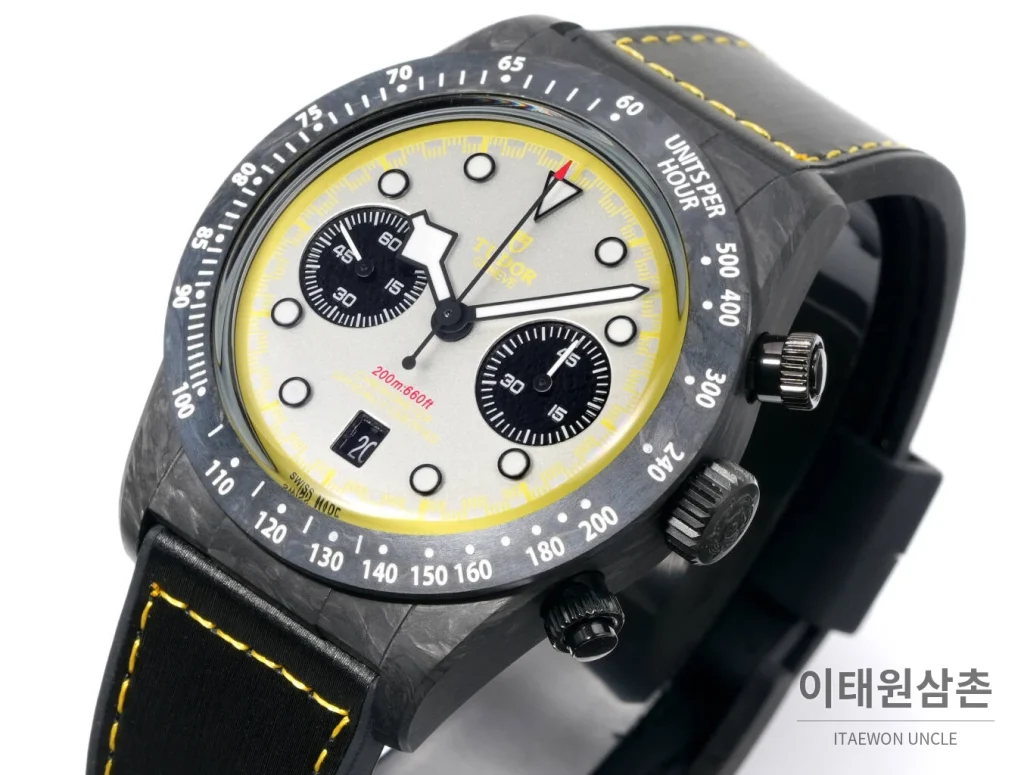 튜더 비완 크로노그래프 오토매틱 42mm (3)