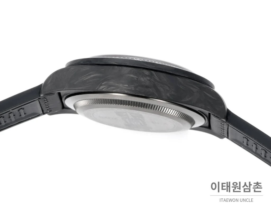 튜더 비완 크로노그래프 오토매틱 42mm (2)