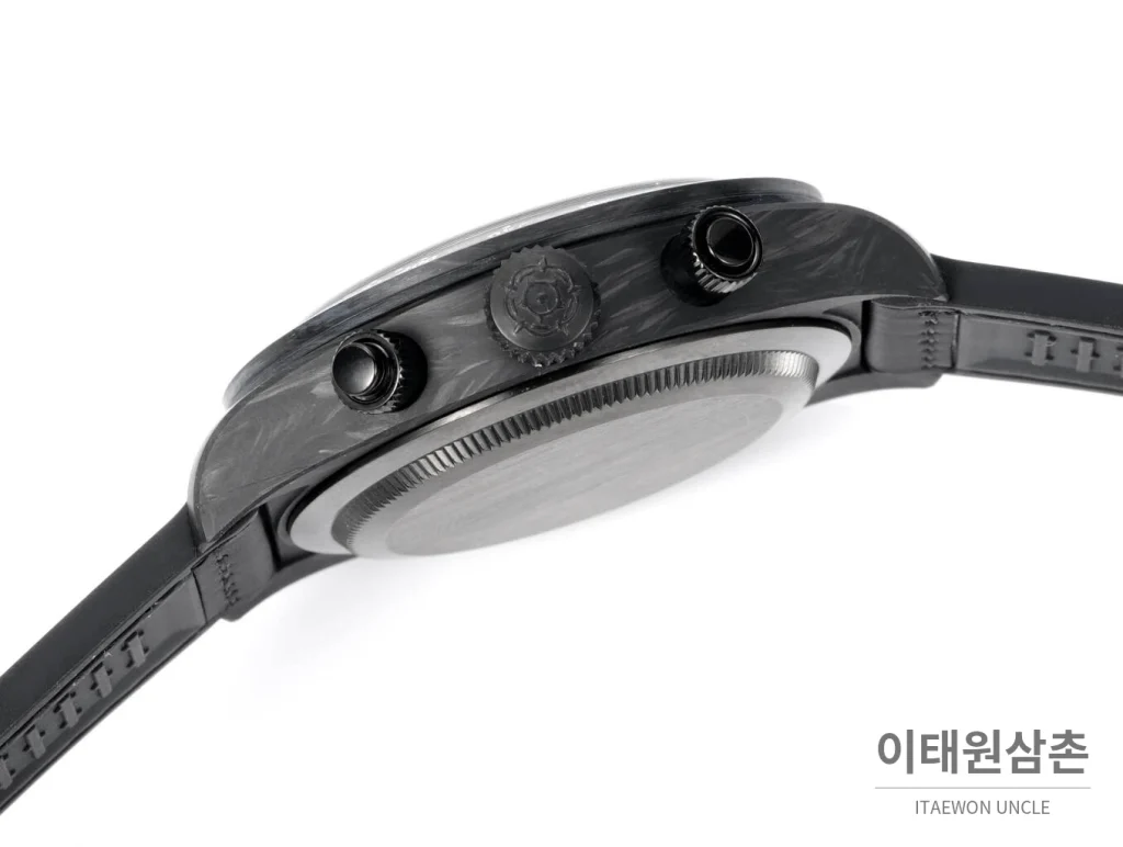 튜더 비완 크로노그래프 오토매틱 42mm (3)
