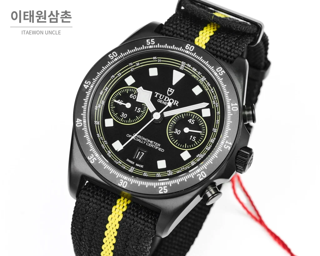 튜더 펠리컨 크로노그래프 오토매틱 43mm 블랙 다이얼 블랙 나일론 스트랩 (2)