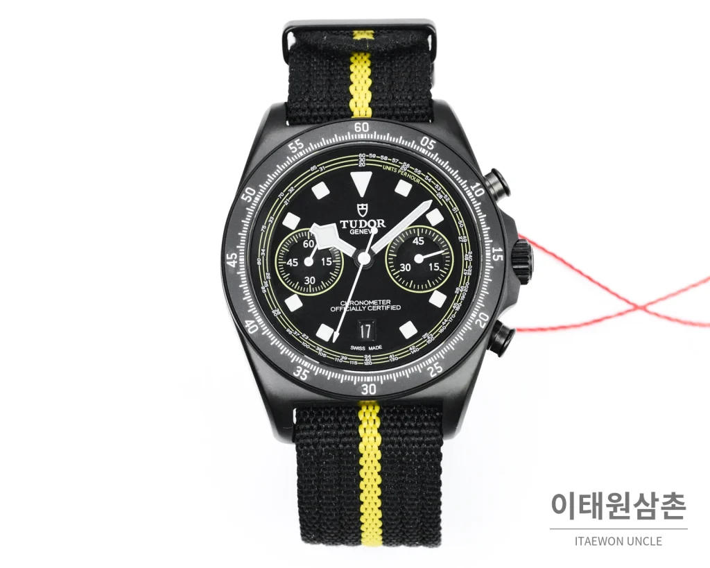 튜더 펠리컨 크로노그래프 오토매틱 43mm 블랙 다이얼 블랙 나일론 스트랩 (2)