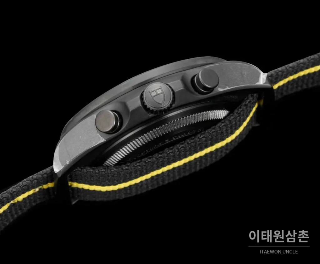 튜더 펠라고스 FXD 크로노그래프 컬러다이얼 야광 오토매틱 43mm 블랙 나일론 스트랩