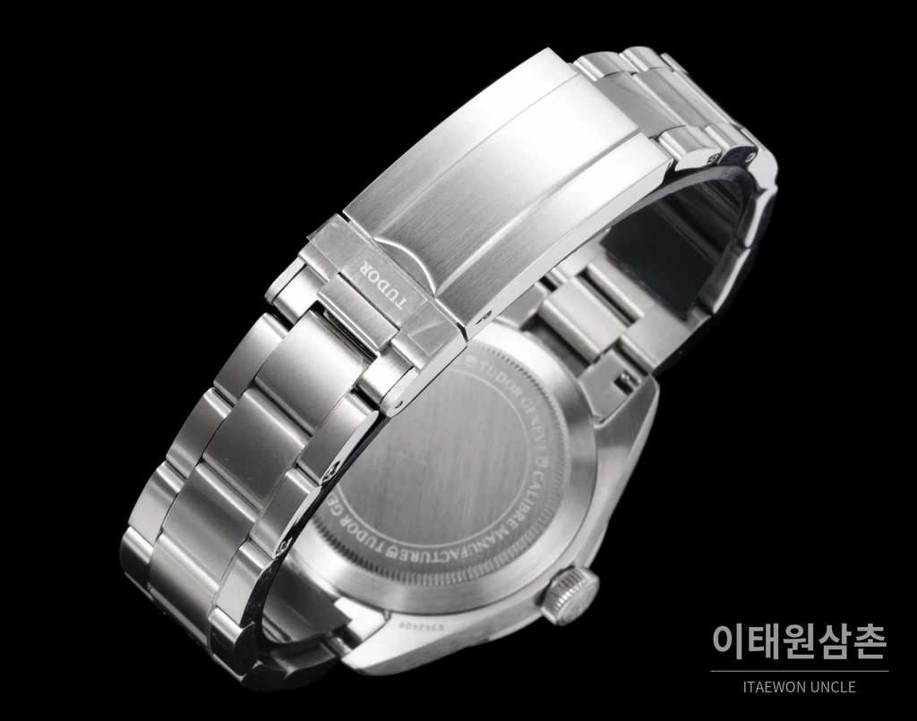 튜더 레인저 스틸 아라비아숫자 블랙·듄화이트 다이얼 오토매틱 39mm