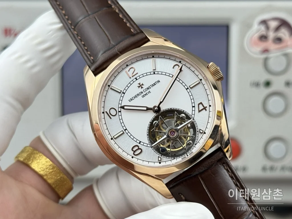 바쉐론콘스탄틴 피프티식스 18K 로즈골드 투르비용 오토매틱 41mm 실버 브라운 가죽 스트랩
