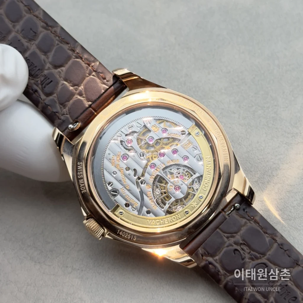 바쉐론콘스탄틴 피프티식스 18K 로즈골드 투르비용 오토매틱 41mm 실버 브라운 가죽 스트랩