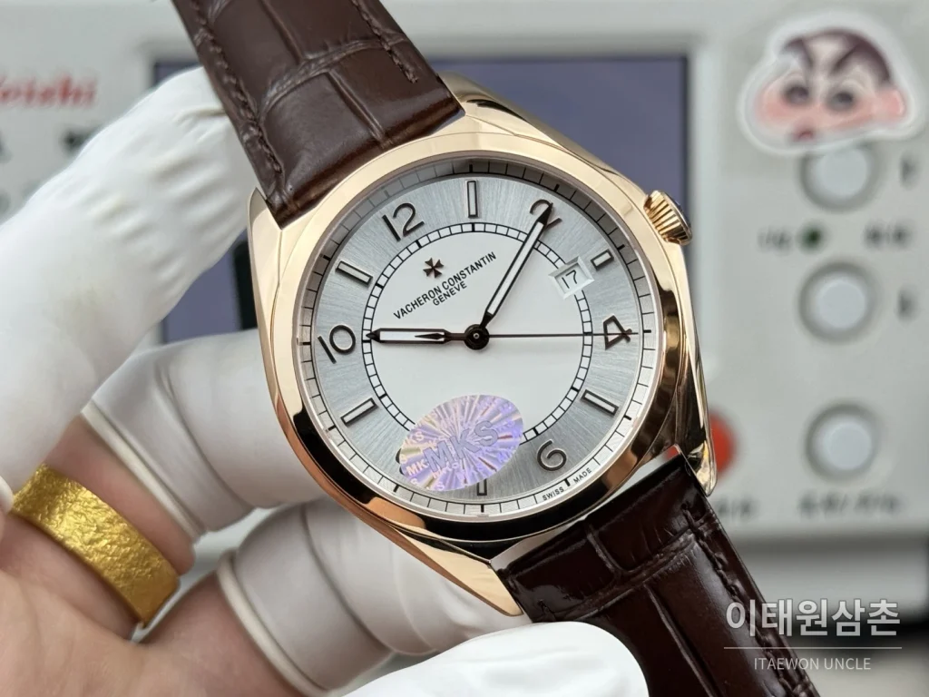 바쉐론콘스탄틴 피프티식스 가죽밴드 오토매틱 40mm 실버 다이얼 로즈골드 베젤