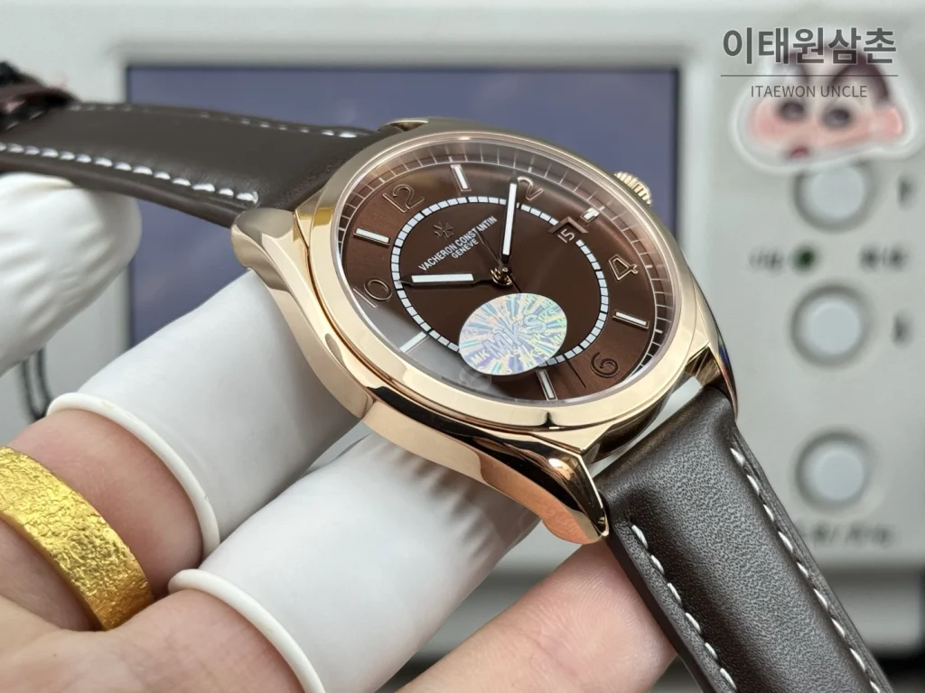 바쉐론콘스탄틴 피프티식스 가죽밴드 오토매틱 40mm 브라운 다이얼 로즈골드 베젤