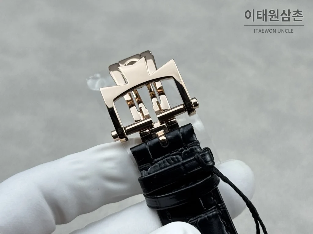바쉐론콘스탄틴 피프티식스 가죽밴드 오토매틱 40mm 블랙 다이얼 로즈골드 베젤