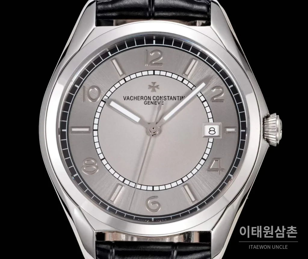 바쉐론콘스탄틴 피프티식스 스틸 그레이다이얼 오토매틱 40mm 화이트