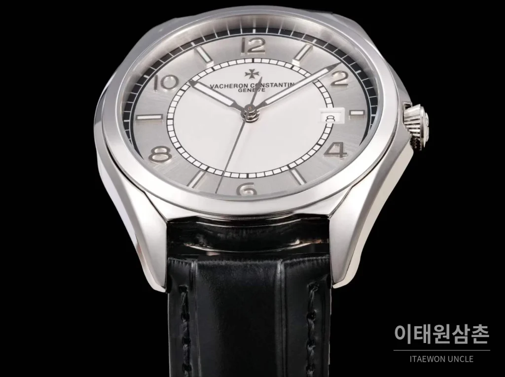 바쉐론콘스탄틴 피프티식스 스틸 그레이다이얼 오토매틱 40mm 화이트 (2)