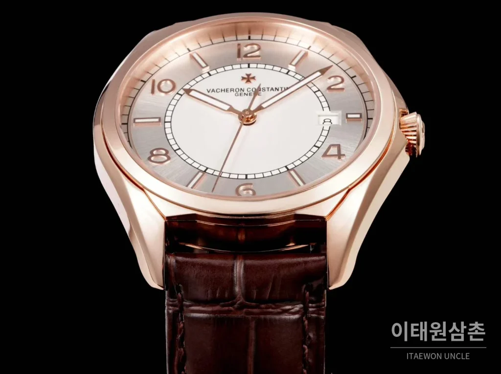 바쉐론콘스탄틴 피프티식스 스틸 실버골드다이얼 오토매틱 40mm
