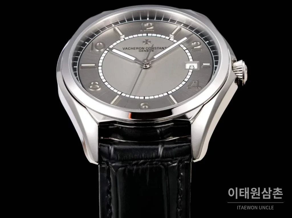바쉐론콘스탄틴 피프티식스 스틸 그레이다이얼 오토매틱 40mm 화이트
