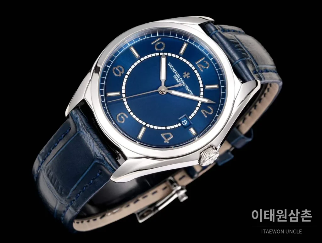 바쉐론콘스탄틴 피프티식스 스틸 네이비다이얼 오토매틱 40mm