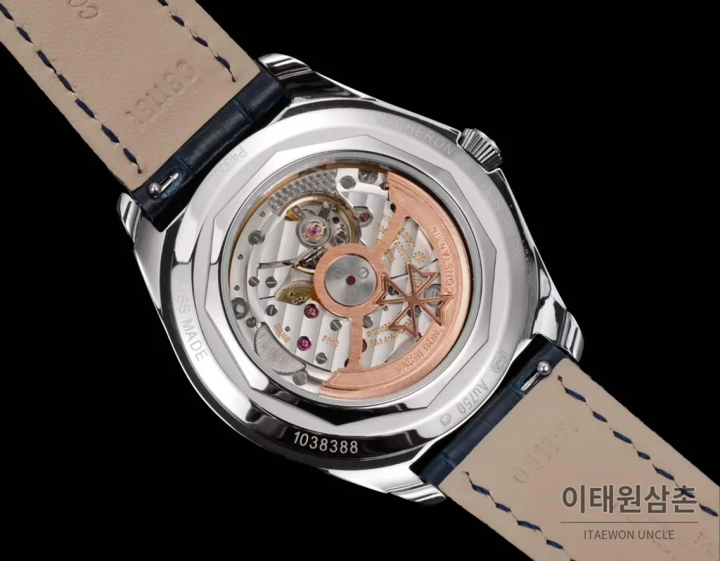 바쉐론콘스탄틴 피프티식스 스틸 네이비다이얼 오토매틱 40mm