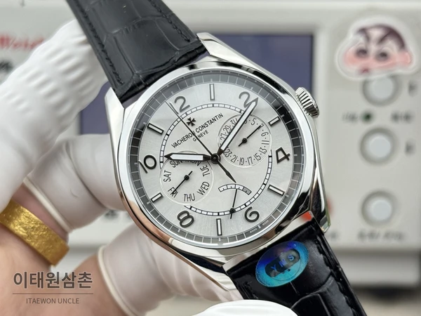 바쉐론콘스탄틴 피프티식스 투톤다이얼 카프스킨 오토매틱 40mm
