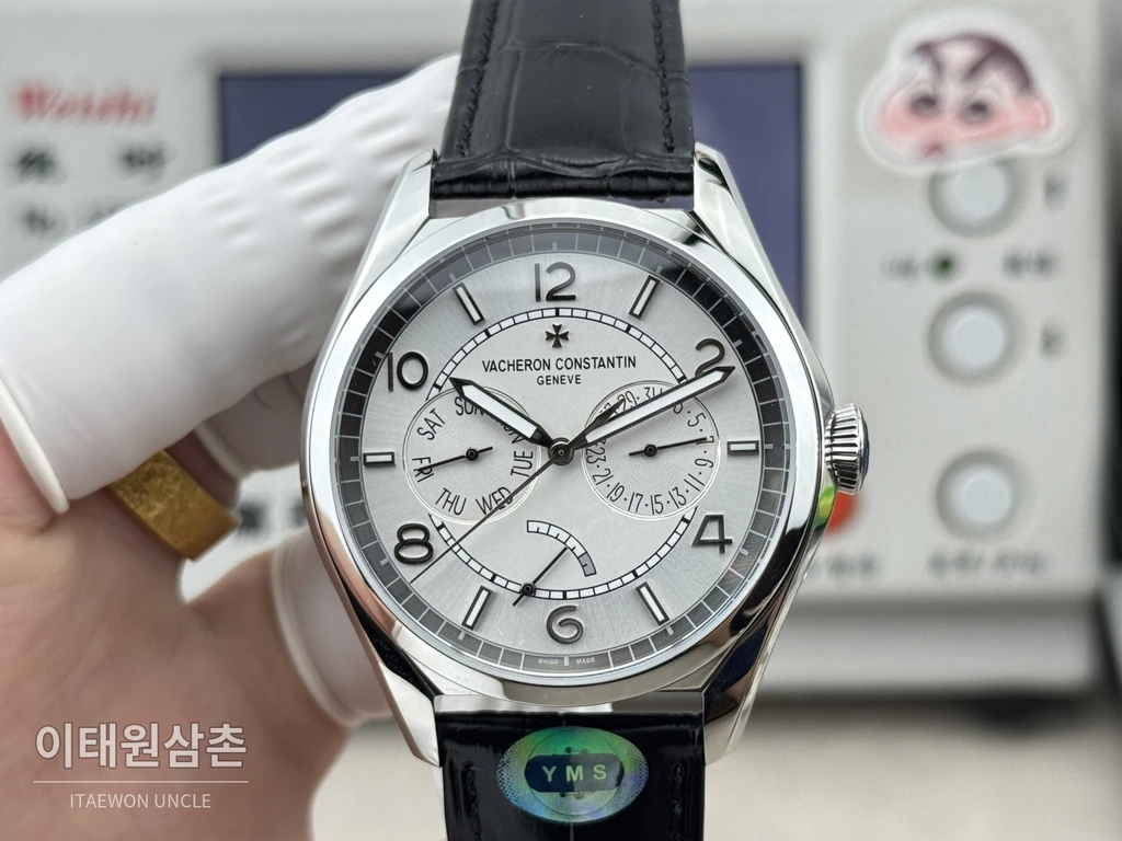바쉐론콘스탄틴 피프티식스 투톤다이얼 카프스킨 오토매틱 40mm