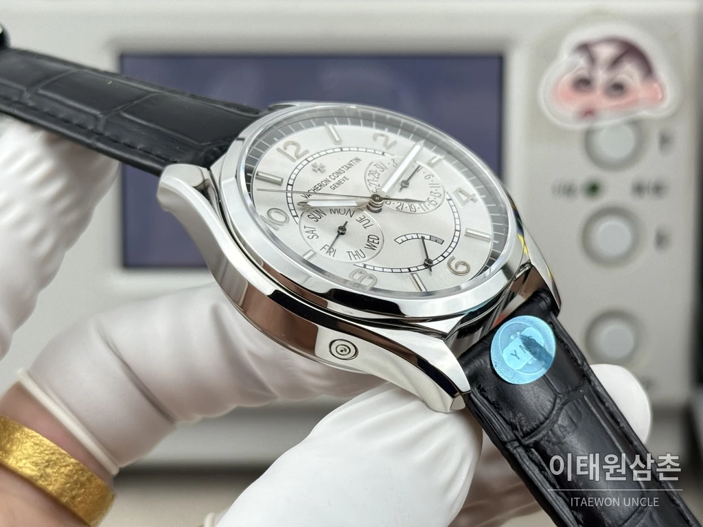 바쉐론콘스탄틴 피프티식스 투톤다이얼 카프스킨 오토매틱 40mm