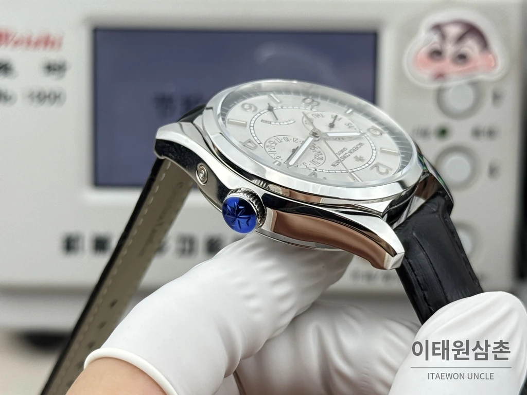 바쉐론콘스탄틴 피프티식스 투톤다이얼 카프스킨 오토매틱 40mm