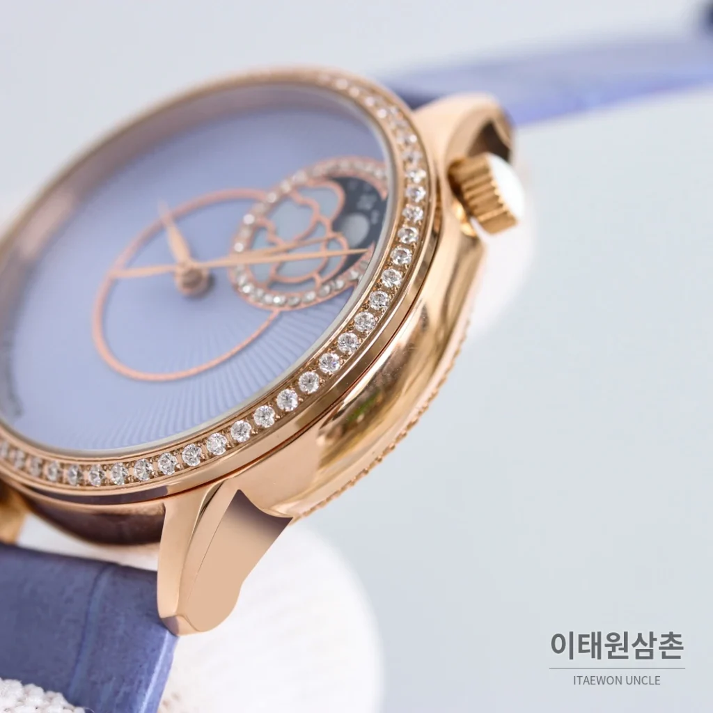 바쉐론콘스탄틴 에제리 스틸 다이아 문페이즈 오토매틱 37mm 아이스블루 다이얼 퍼플 가죽 스트랩 (2)