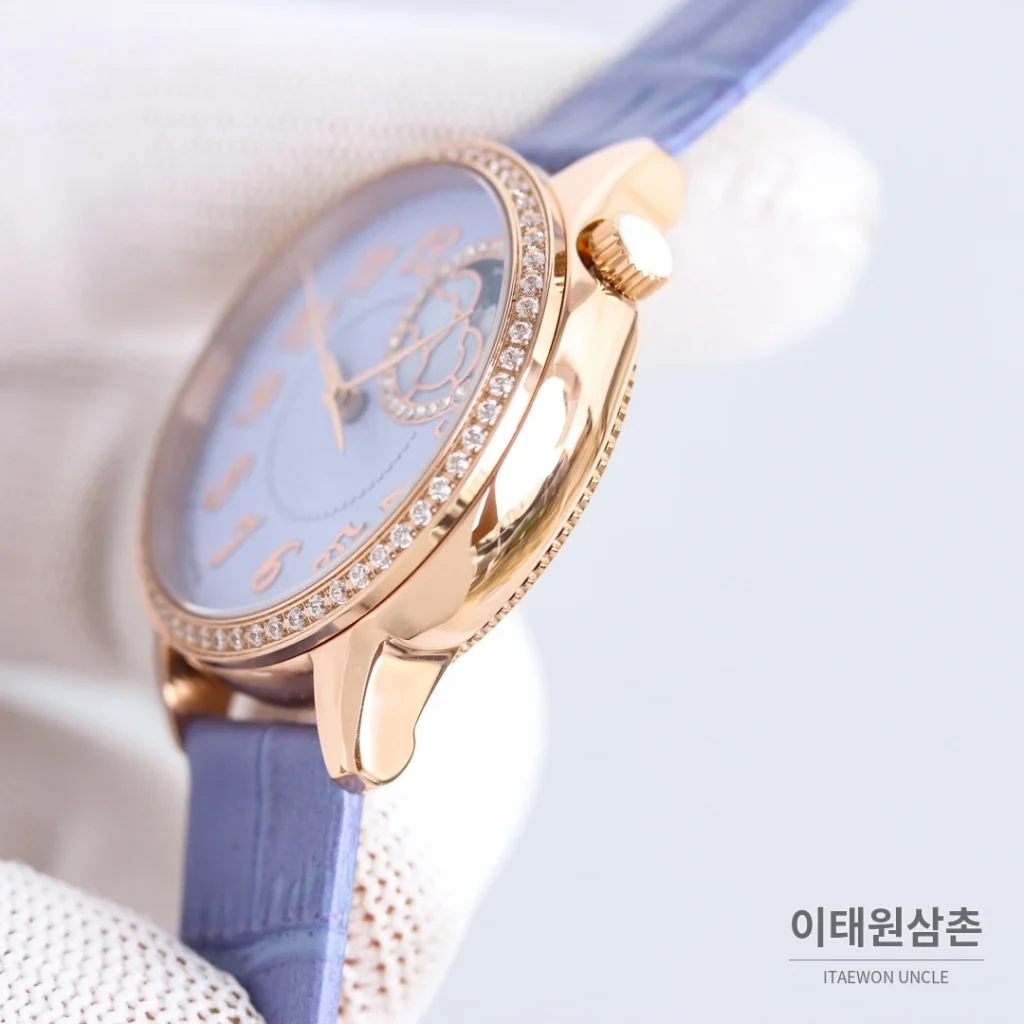 바쉐론콘스탄틴 에제리 스틸 다이아 문페이즈 오토매틱 37mm 아이스블루 다이얼 퍼플 가죽 스트랩