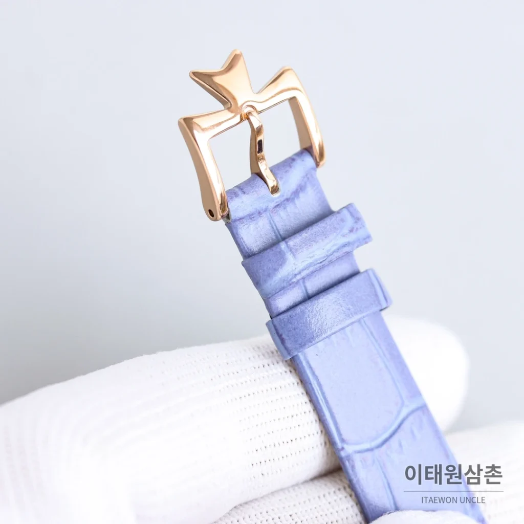 바쉐론콘스탄틴 에제리 스틸 다이아 문페이즈 오토매틱 37mm 아이스블루 다이얼 퍼플 가죽 스트랩 (2)