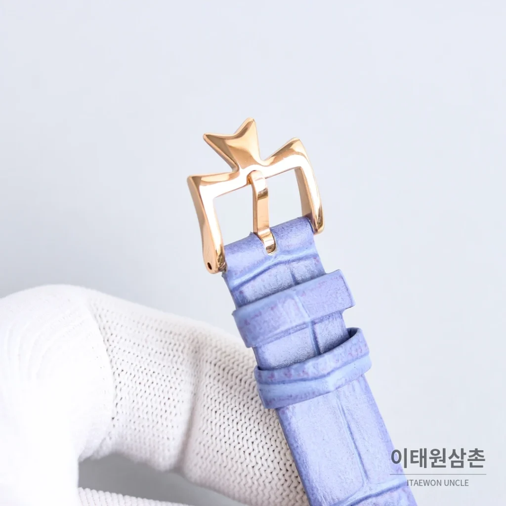 바쉐론콘스탄틴 에제리 스틸 다이아 문페이즈 오토매틱 37mm 아이스블루 다이얼 퍼플 가죽 스트랩