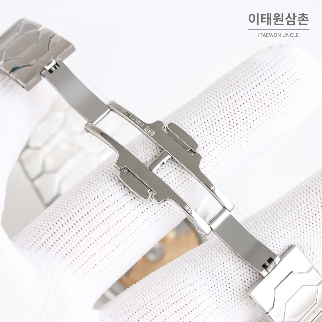 바쉐론콘스탄틴 히스토릭 222 스틸 블루다이얼 오토매틱 37mm