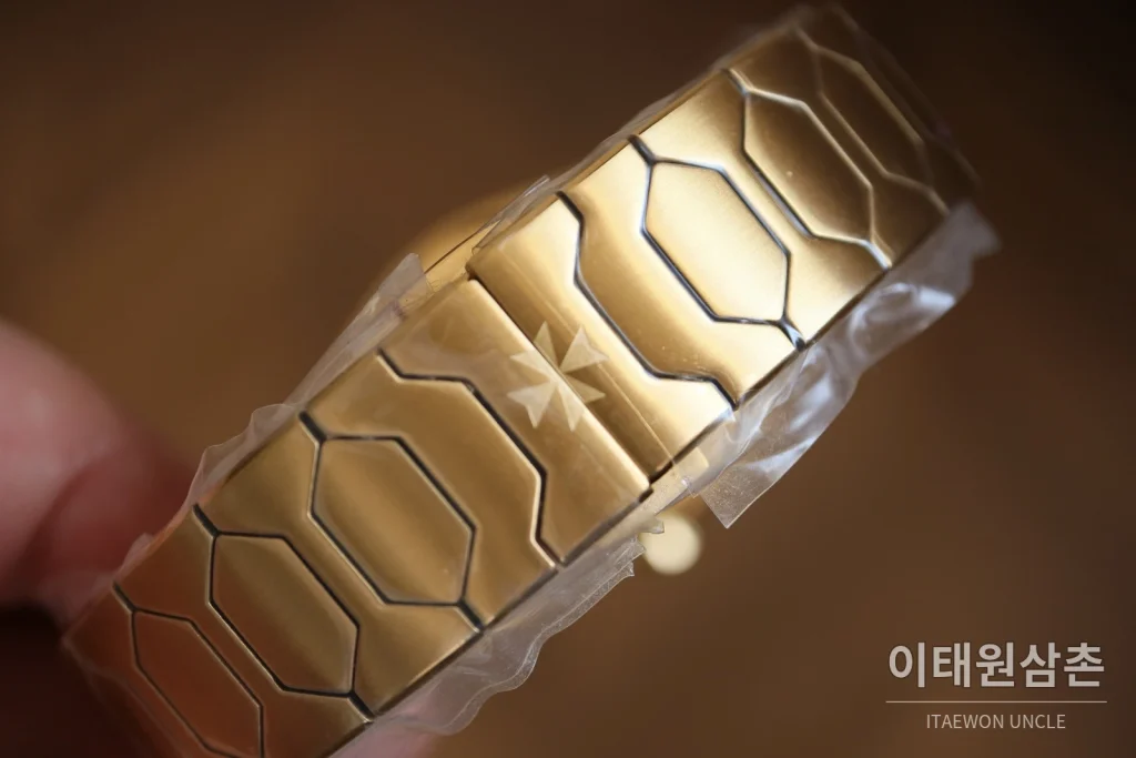 바쉐론콘스탄틴 히스토릭 222 스틸 브레이슬릿 오토매틱 37mm 실버 (2)