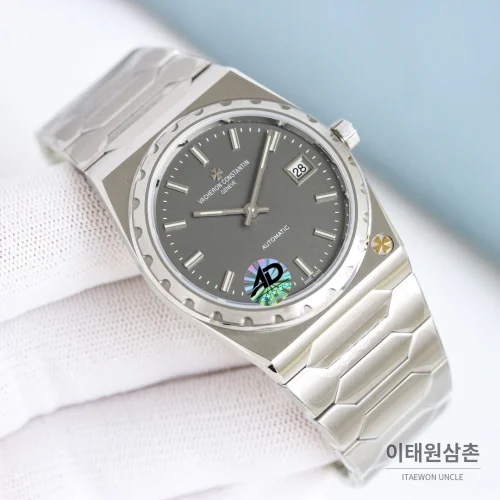 바쉐론콘스탄틴 히스토릭 222 스틸 그레이다이얼 오토매틱 37mm 바쉐론콘스탄틴 히스토릭 222 스틸 그레이다이얼 오토매틱 37mm