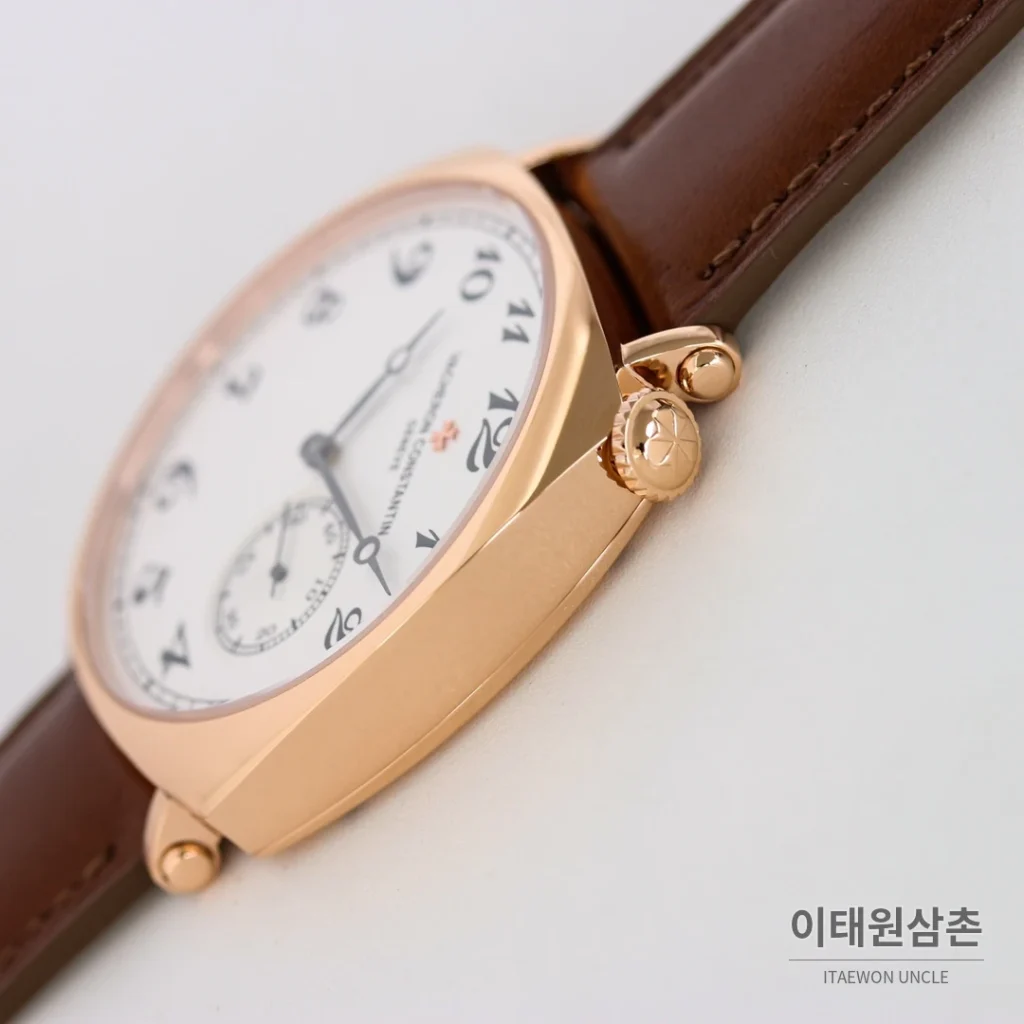 바쉐론콘스탄틴 히스토릭 아메리칸 1921 쿠션케이스 수동무브먼트 40mm
