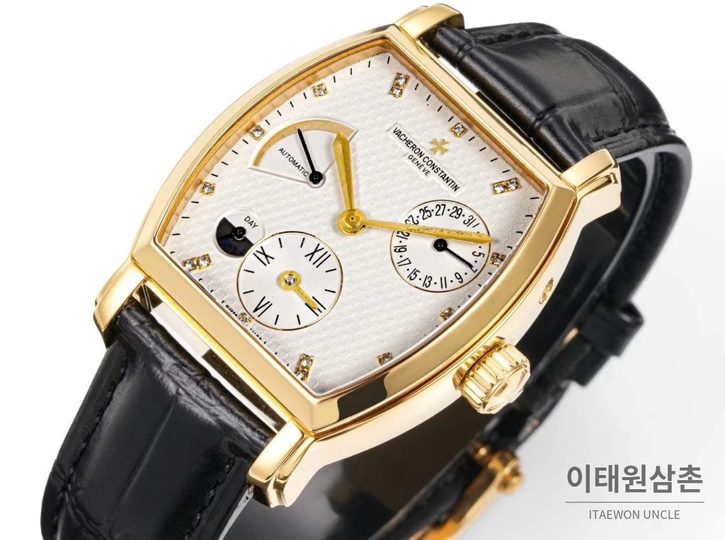 바쉐론콘스탄틴 말테 옐로우골드 베젤 화이트다이얼 듀얼타임 오토매틱 48mm 블랙 가죽 스트랩