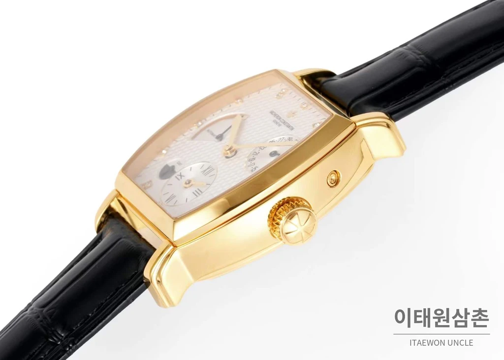 바쉐론콘스탄틴 말테 옐로우골드 베젤 화이트다이얼 듀얼타임 오토매틱 48mm 블랙 가죽 스트랩
