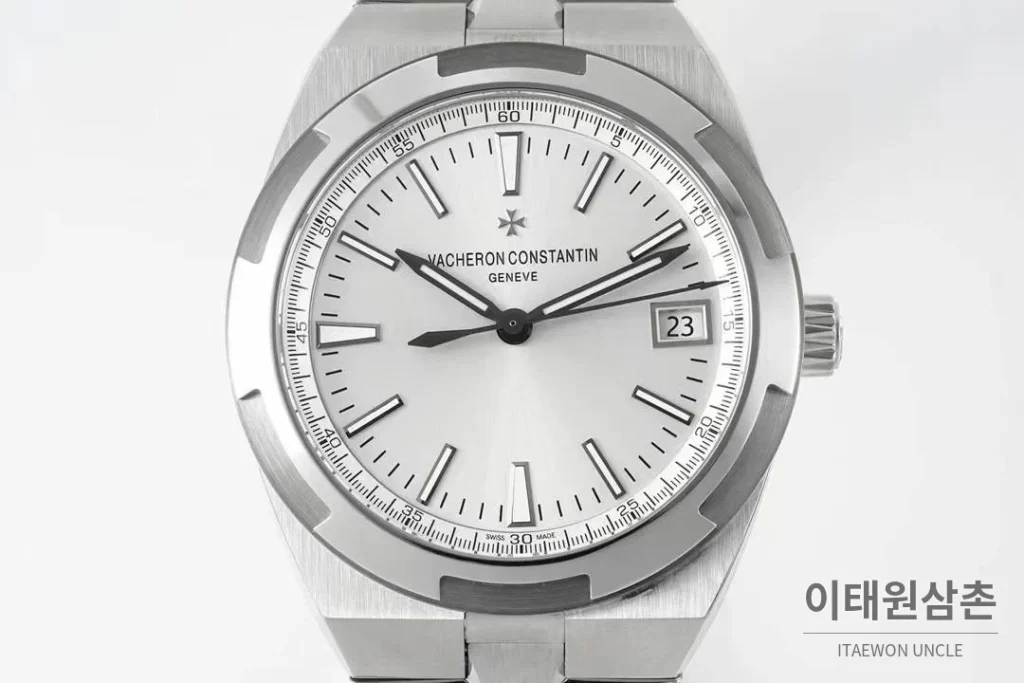 바쉐론콘스탄틴 콘스탄틴 오버시즈 4500 블루 다이얼 오토매틱 41mm (3)