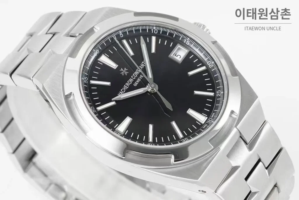바쉐론콘스탄틴 콘스탄틴 오버시즈 4500 블루 다이얼 오토매틱 41mm (2)