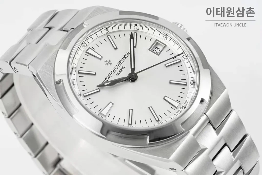 바쉐론콘스탄틴 콘스탄틴 오버시즈 4500 블루 다이얼 오토매틱 41mm (3)