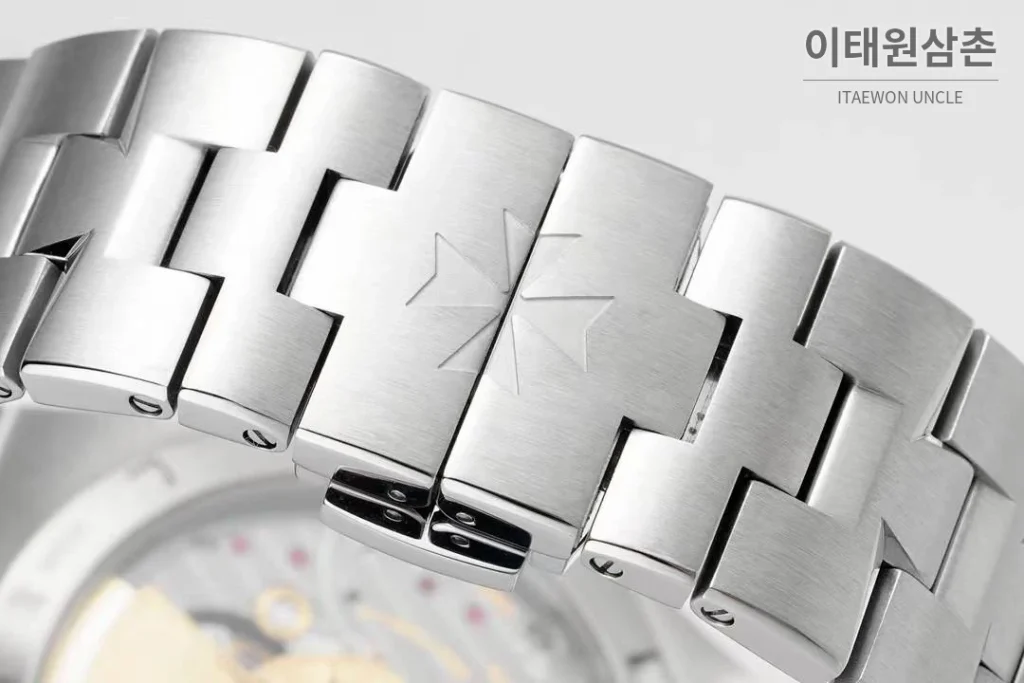 바쉐론콘스탄틴 콘스탄틴 오버시즈 4500 블루 다이얼 오토매틱 41mm