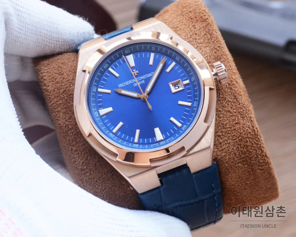 바쉐론콘스탄틴 오버시즈 오토매틱 41mm