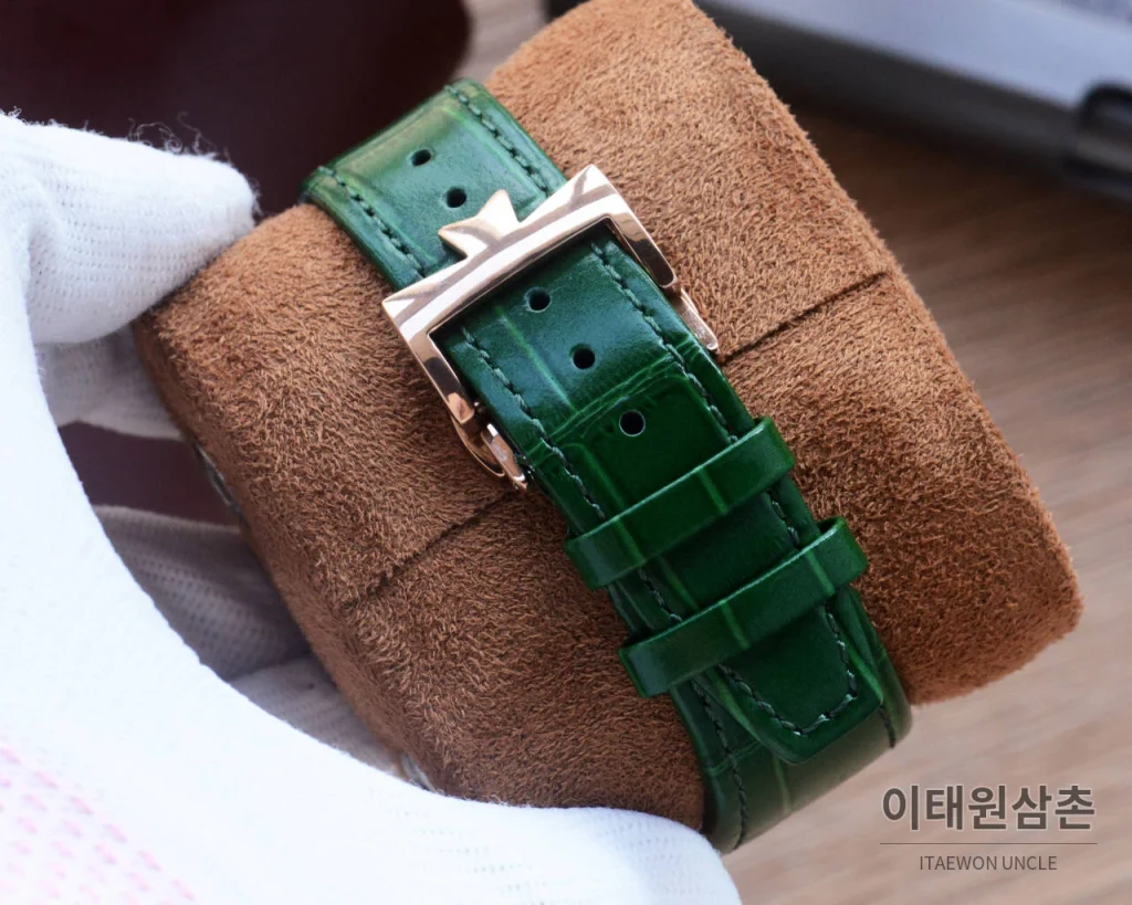 바쉐론콘스탄틴 오버시즈 오토매틱 41mm