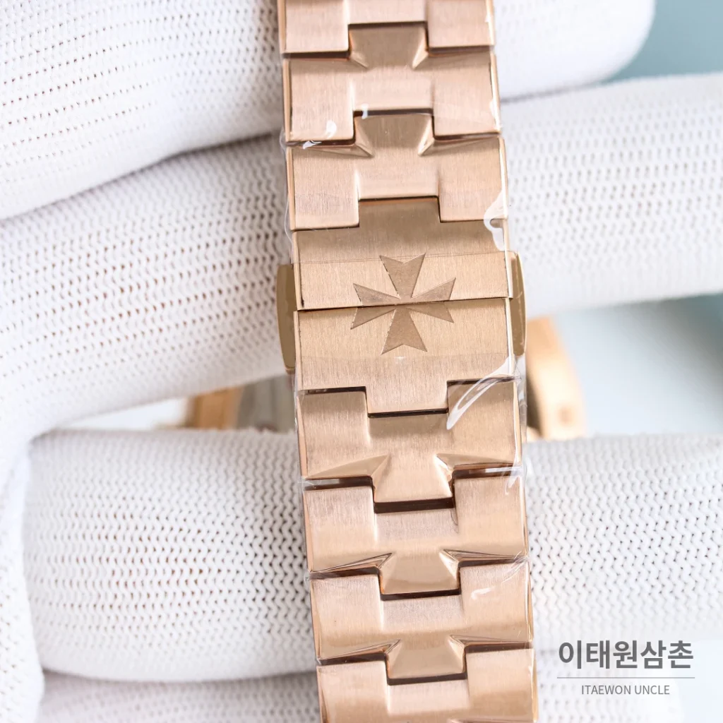 바쉐론콘스탄틴 오버시즈 듀얼타임 블루다이얼 오토매틱 41mm 7920V/210A-B334 스틸 브레이슬릿
