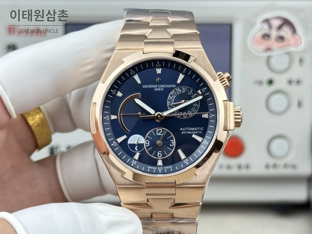 바쉐론콘스탄틴 오버시즈 듀얼타임 파워리저브 오토매틱 42mm 블루 로즈골드 브레이슬릿 로즈골드 베젤