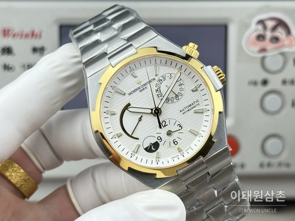 바쉐론콘스탄틴 오버시즈 듀얼타임 파워리저브 오토매틱 42mm 블루 스틸 브레이슬릿 골드 베젤