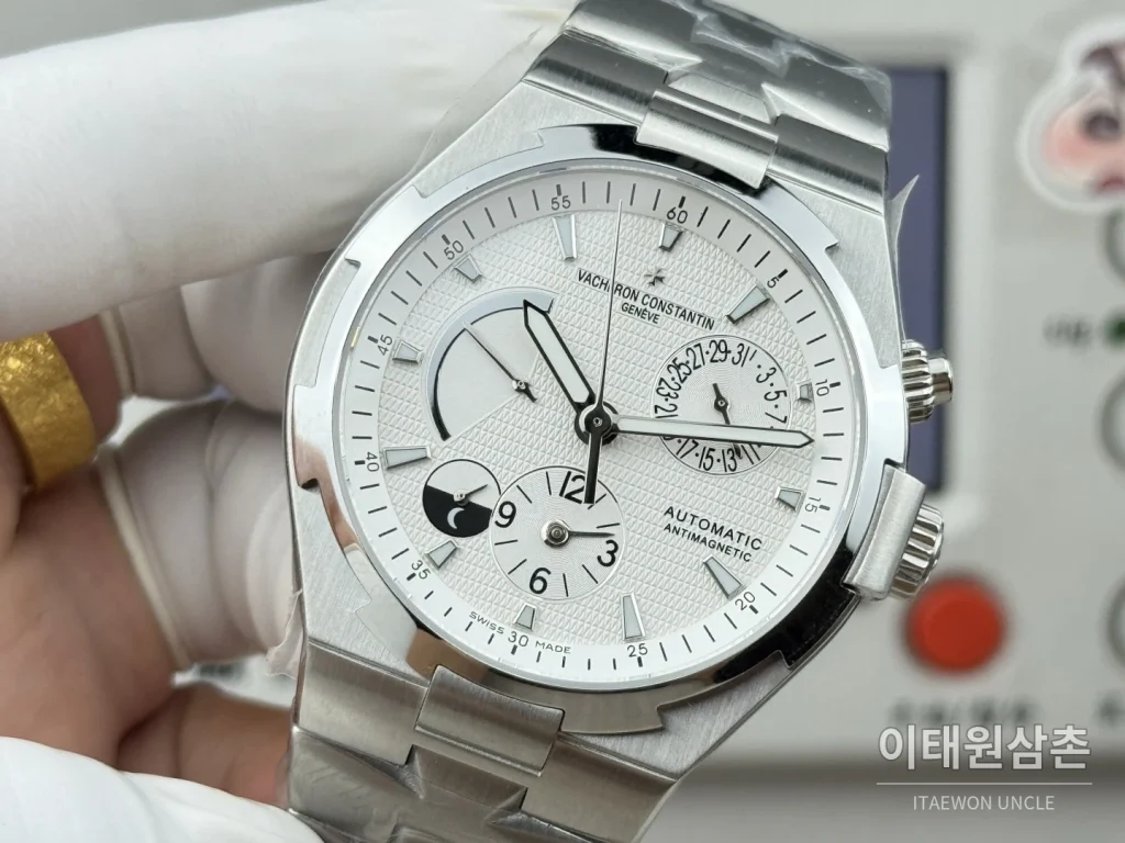 바쉐론콘스탄틴 오버시즈 듀얼타임 파워리저브 오토매틱 42mm 블루 스틸 브레이슬릿