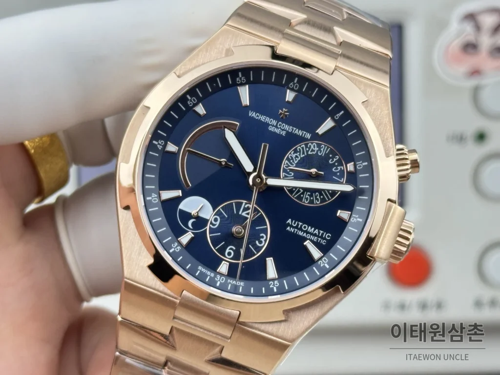 바쉐론콘스탄틴 오버시즈 듀얼타임 파워리저브 오토매틱 42mm 블루 로즈골드 브레이슬릿 로즈골드 베젤