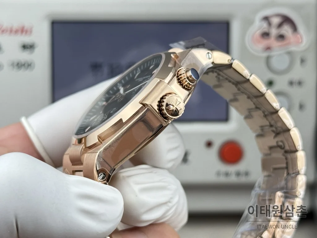 바쉐론콘스탄틴 오버시즈 듀얼타임 파워리저브 오토매틱 42mm 블루 로즈골드 브레이슬릿 로즈골드 케이스
