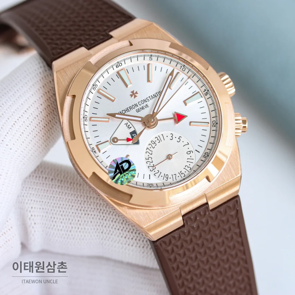 바쉐론콘스탄틴 오버시즈 듀얼타임 스틸 블루다이얼 오토매틱 41mm 7920V/210A-B334 블랙 러버 스트랩