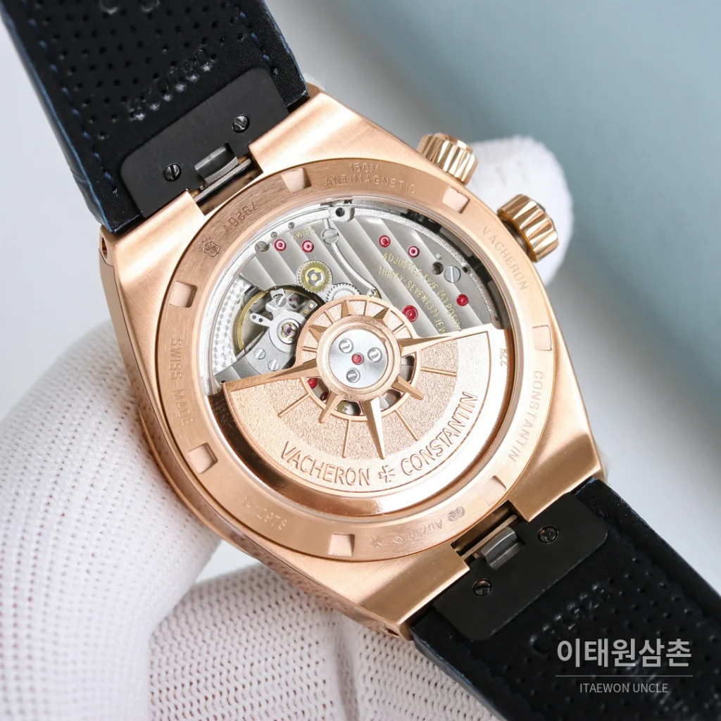 바쉐론콘스탄틴 오버시즈 듀얼타임 스틸 블루다이얼 오토매틱 41mm 7920V/210A-B334