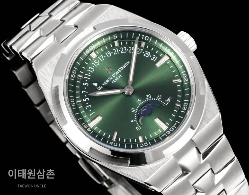 바쉐론콘스탄틴 오버시즈 레트로그레이드 데이트 오토매틱 41mm 블루 스틸 브레이슬릿 (3)
